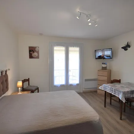 Studio, Balcon, Cures A * Gréoux-les-Bains