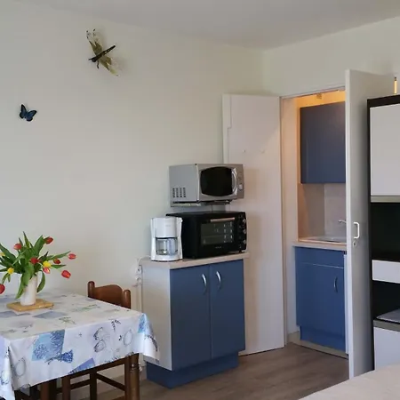 Studio, Balcon, Cures A * Gréoux-les-Bains
